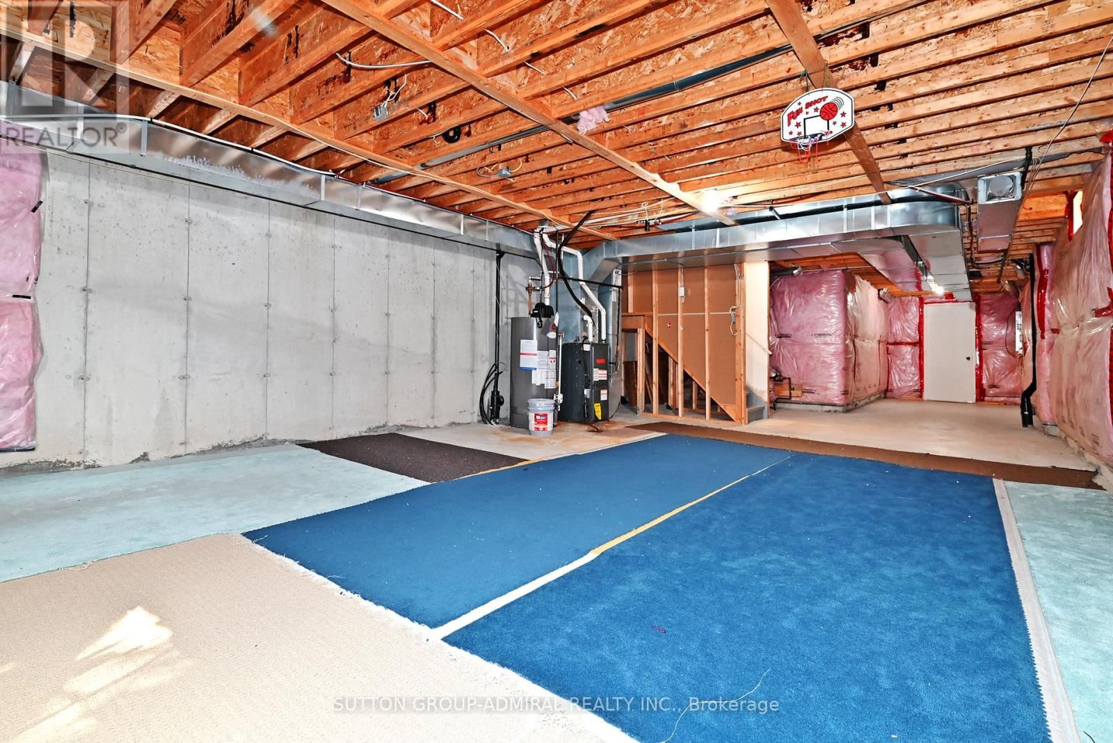 110 SOUTHDOWN AVENUE Image 43