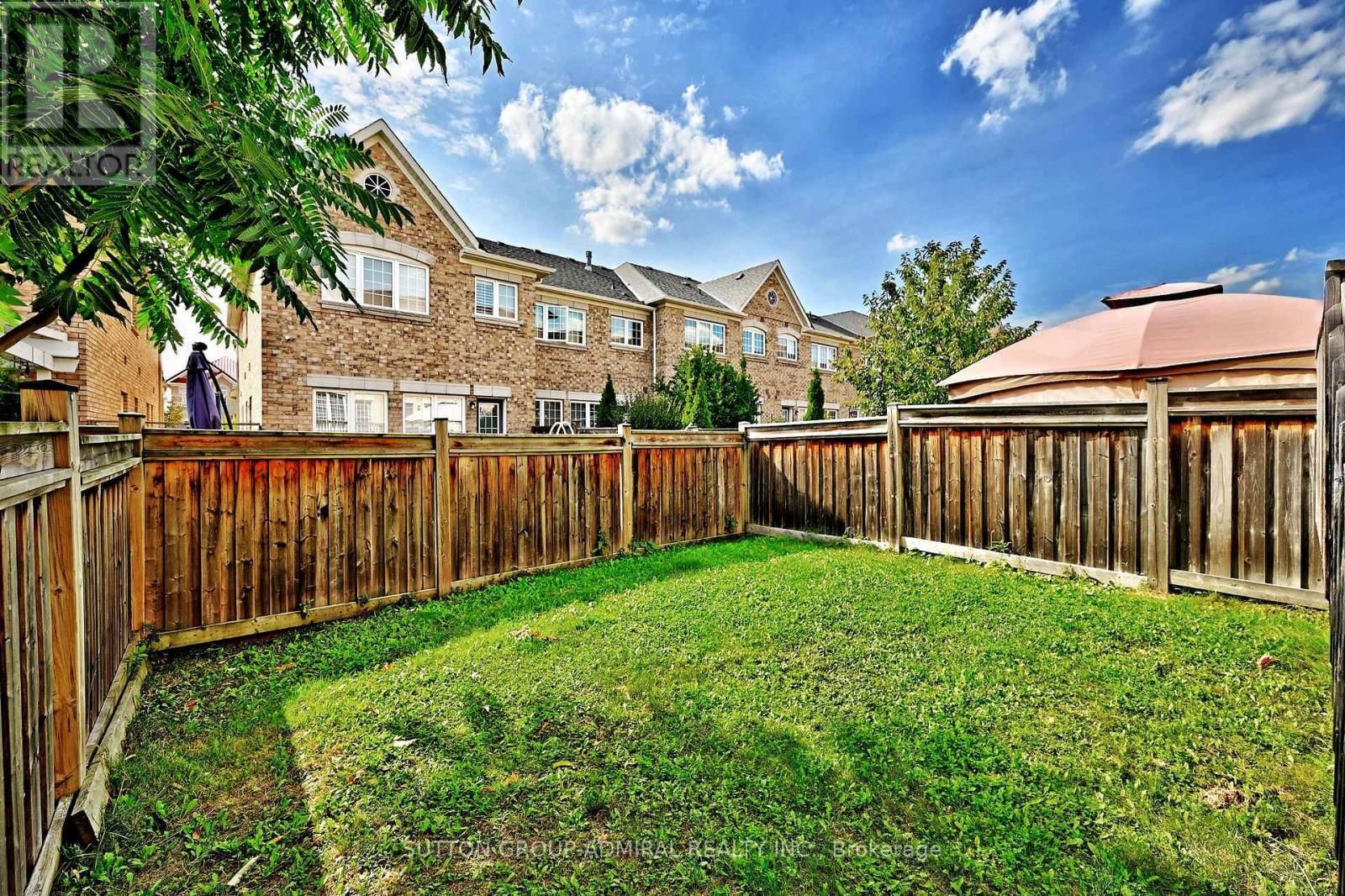 110 SOUTHDOWN AVENUE Image 46