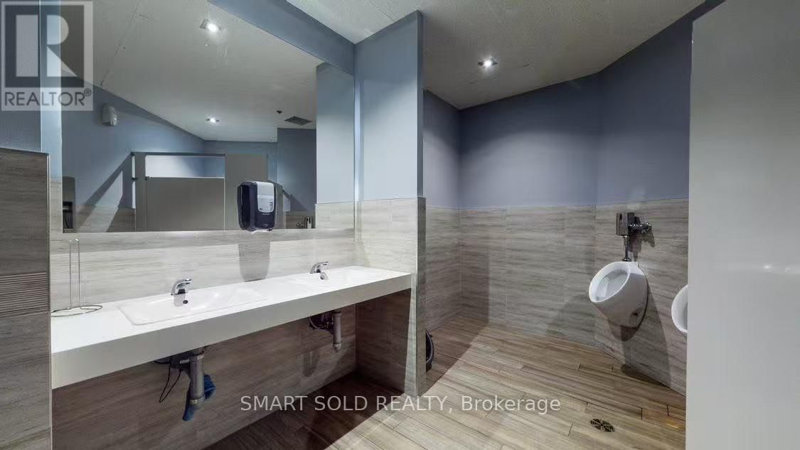 #A - 4248 14TH AVENUE Image 14