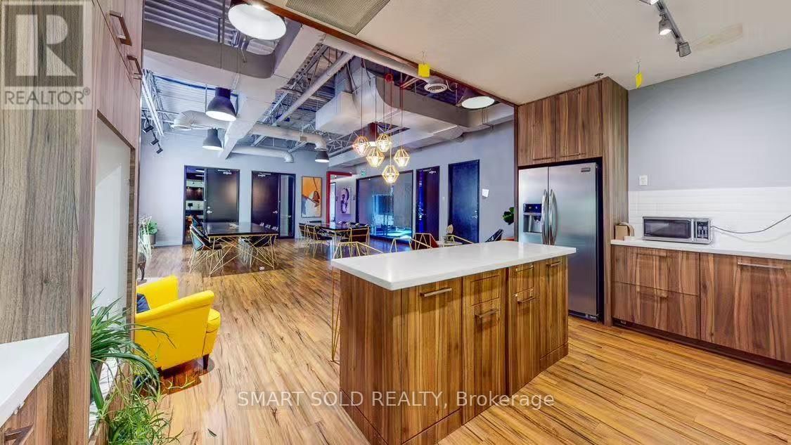 #A - 4248 14TH AVENUE Image 7