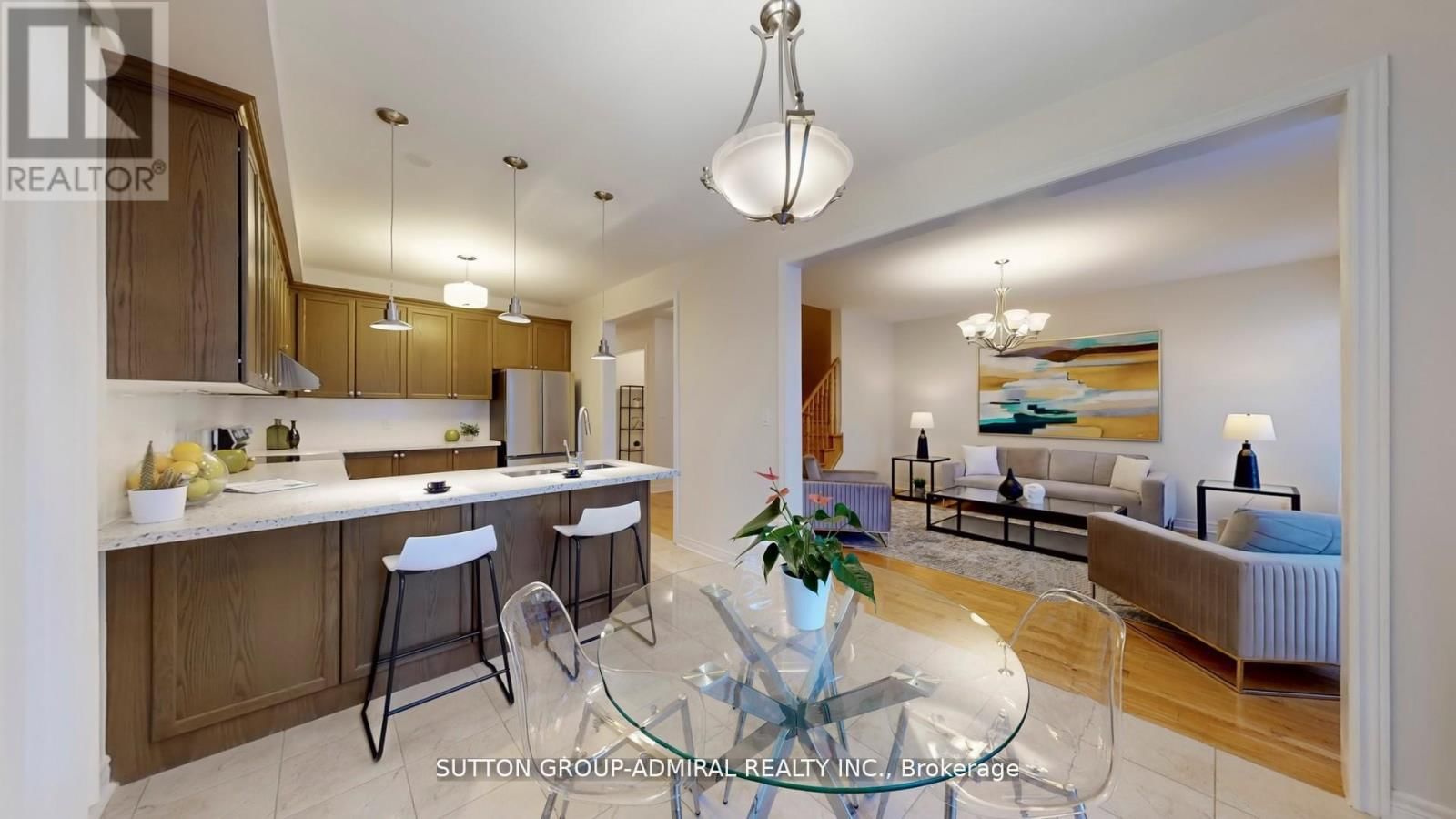 24 ALGEO WAY Image 12