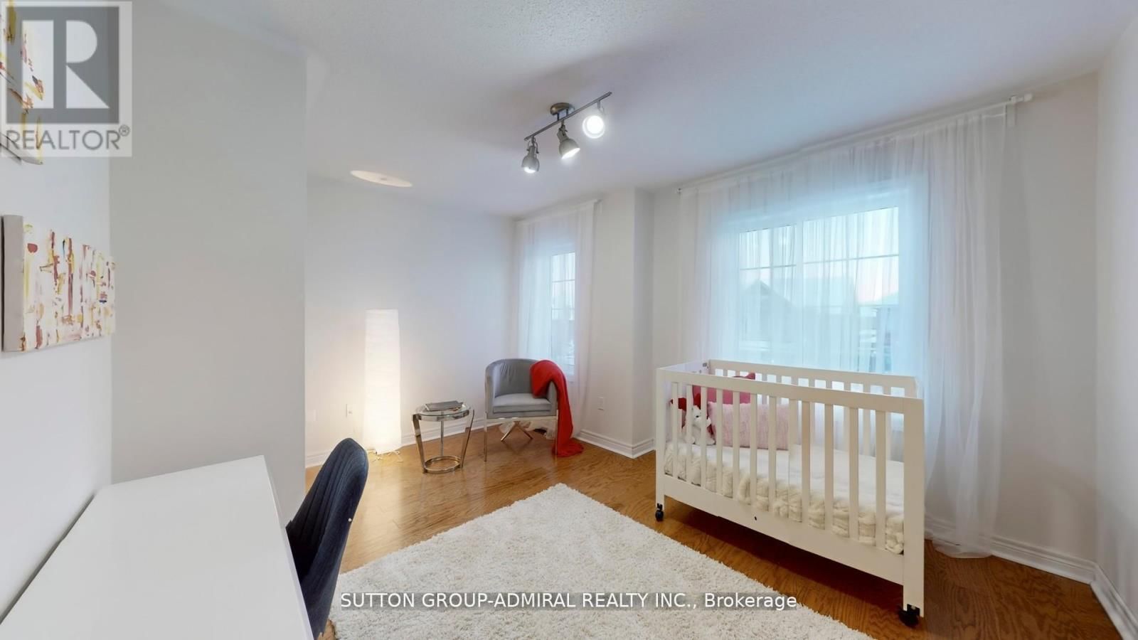 24 ALGEO WAY Image 35