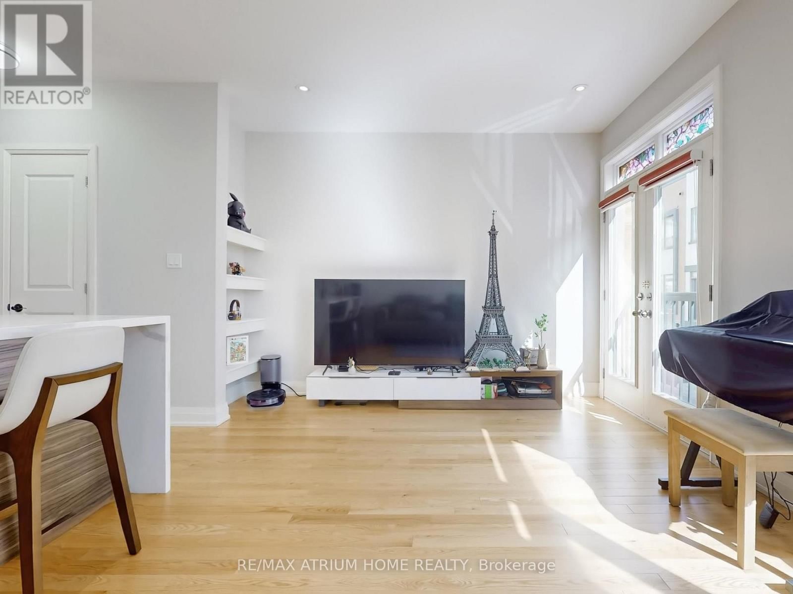 18 TEASEL WAY Image 4