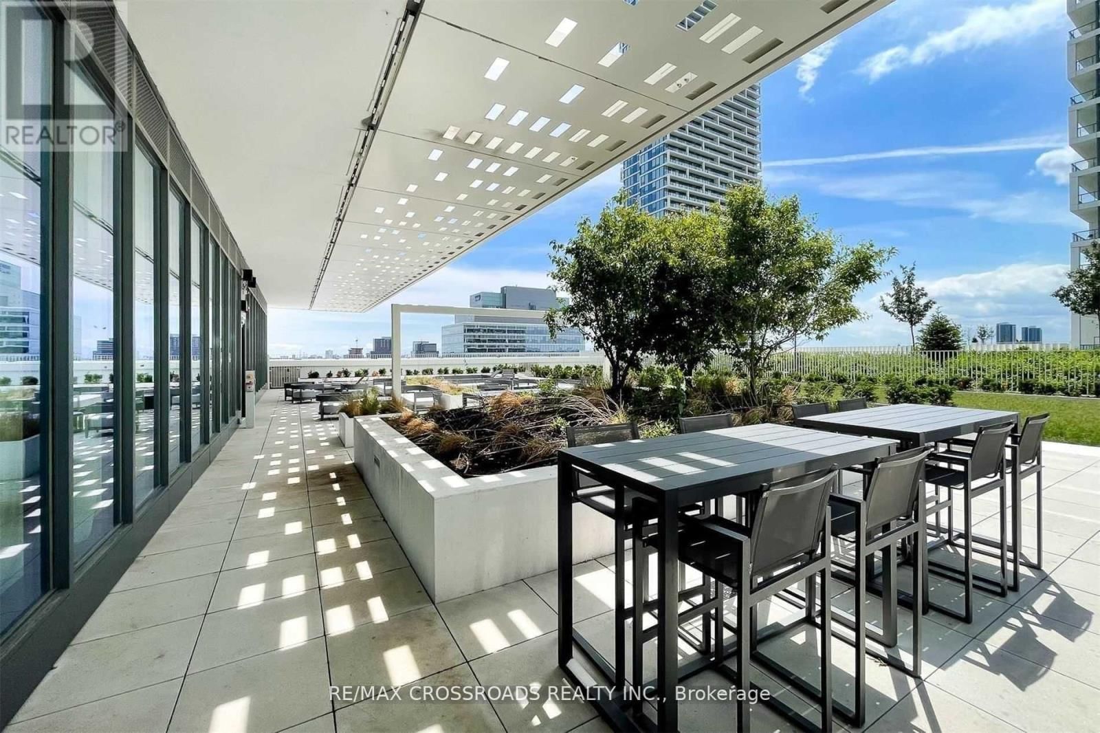 4001 - 950 PORTAGE PARKWAY Image 22