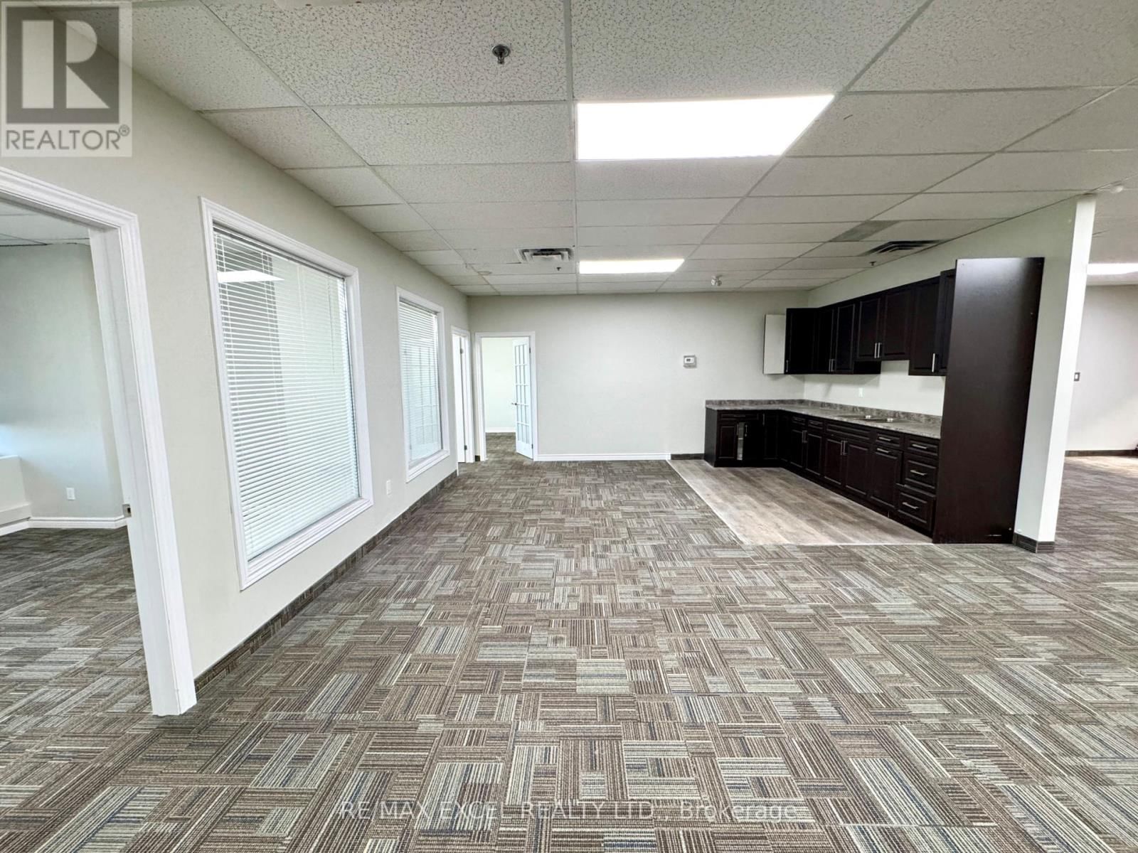 200 - 50 ACADIA AVENUE Image 16