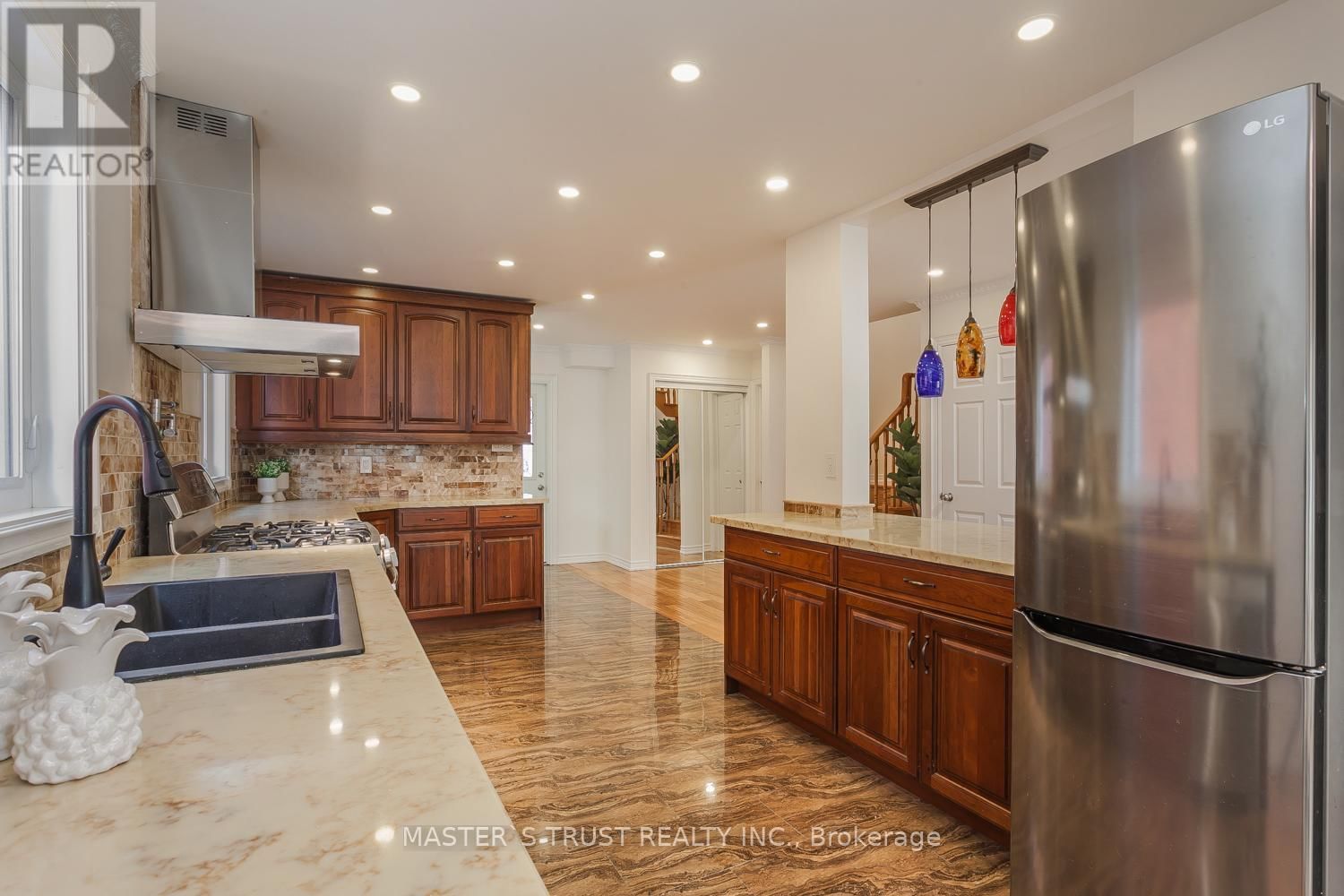 97 PAULINE COURT Image 11