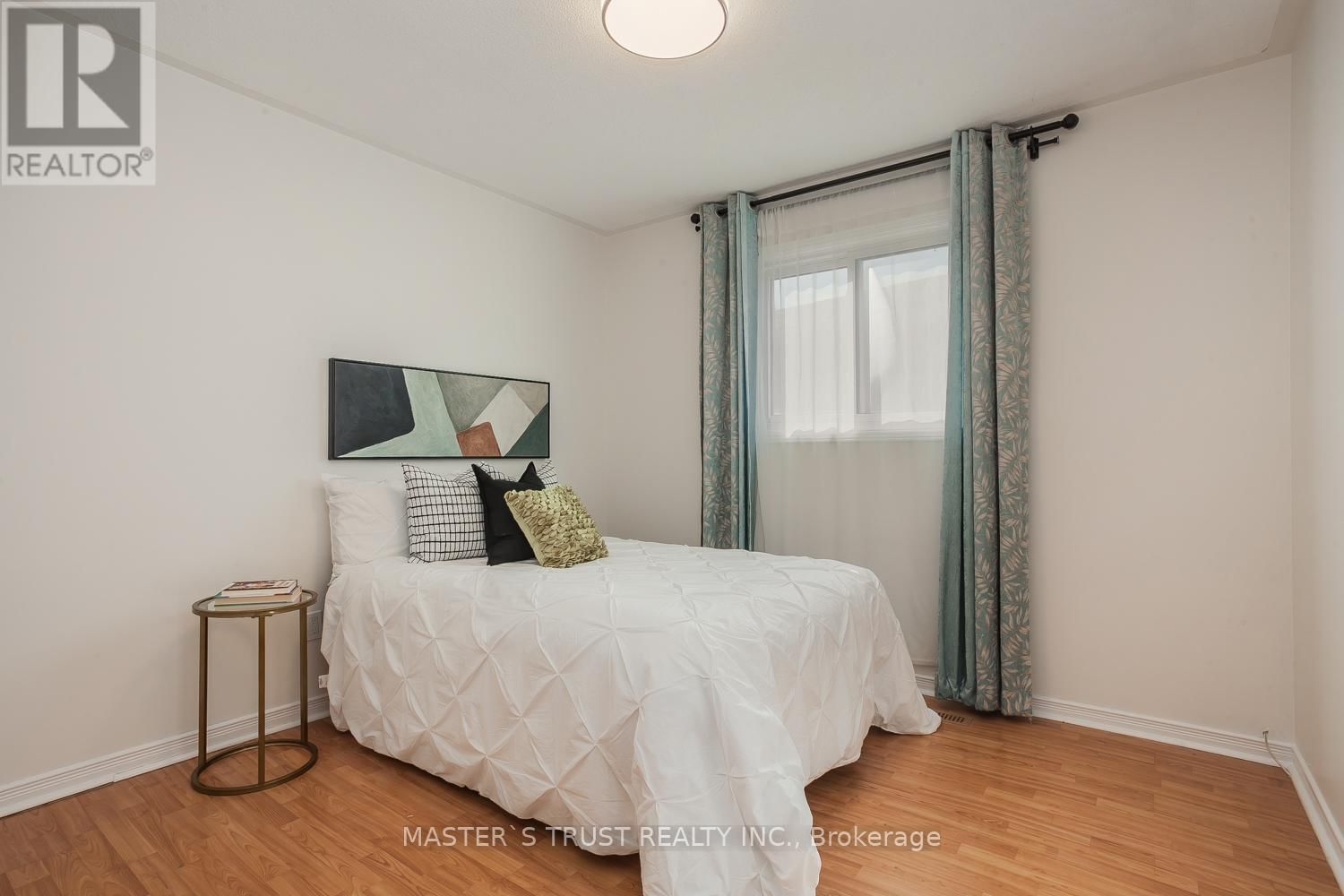 97 PAULINE COURT Image 21