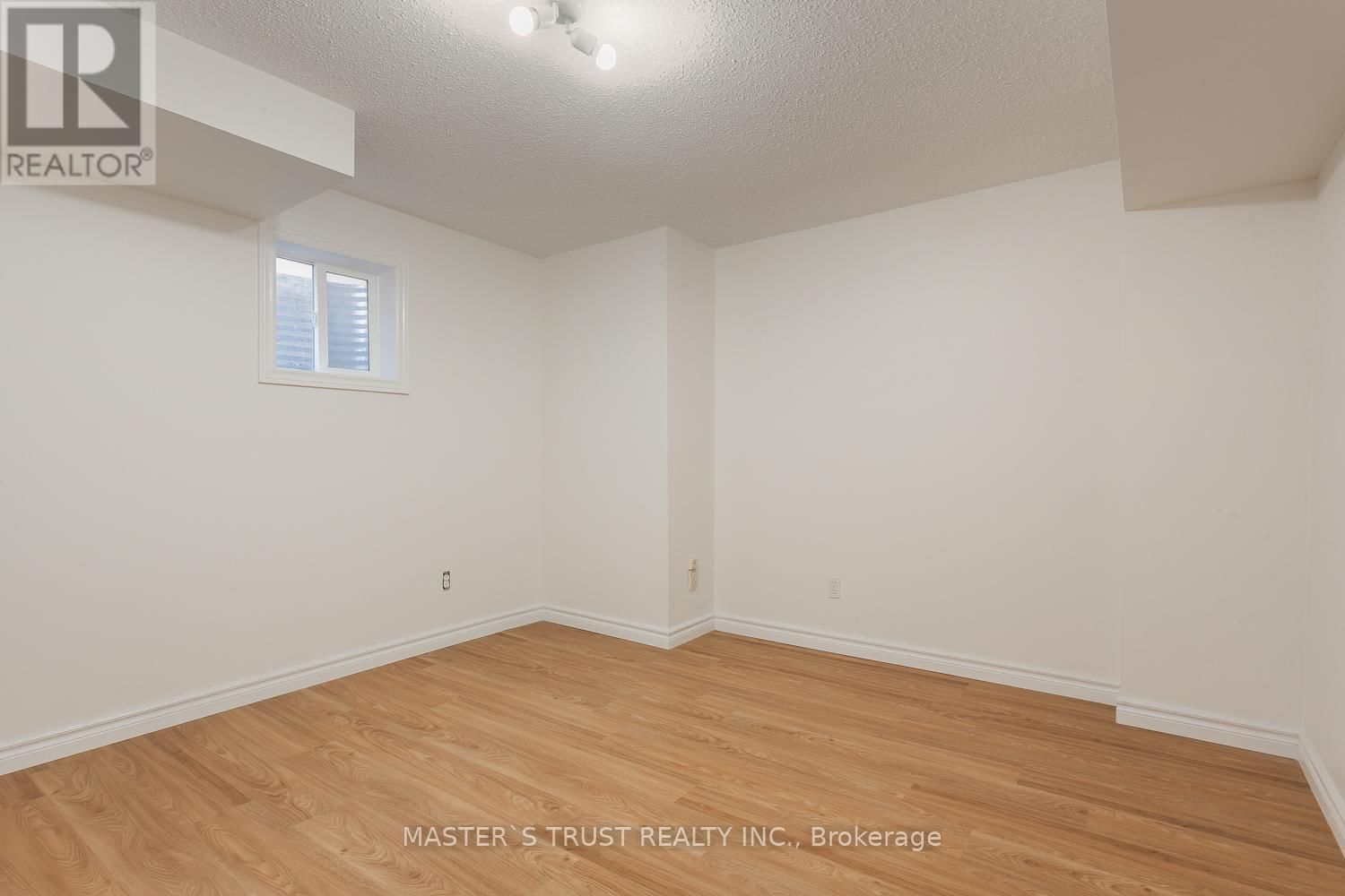 97 PAULINE COURT Image 30