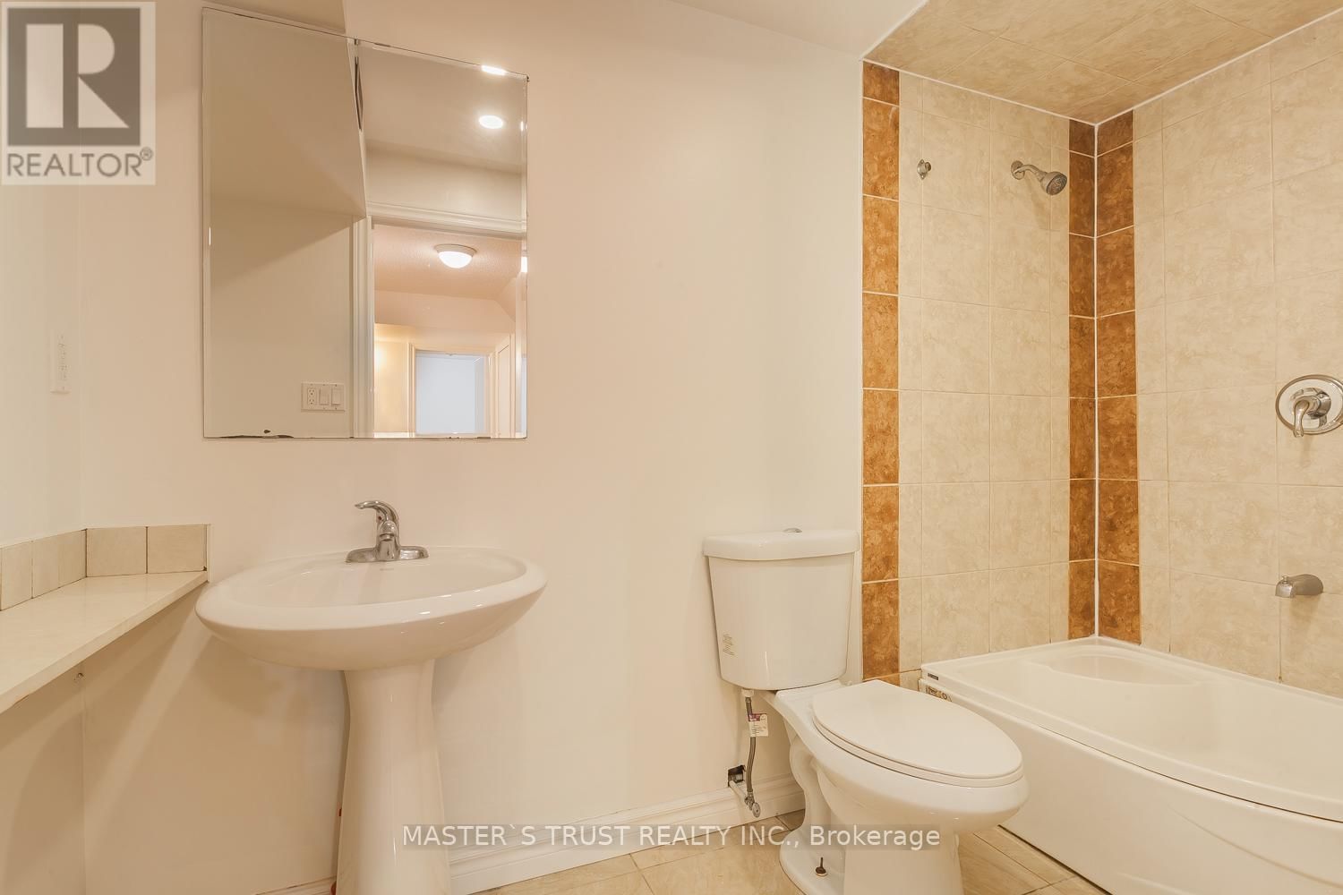 97 PAULINE COURT Image 33