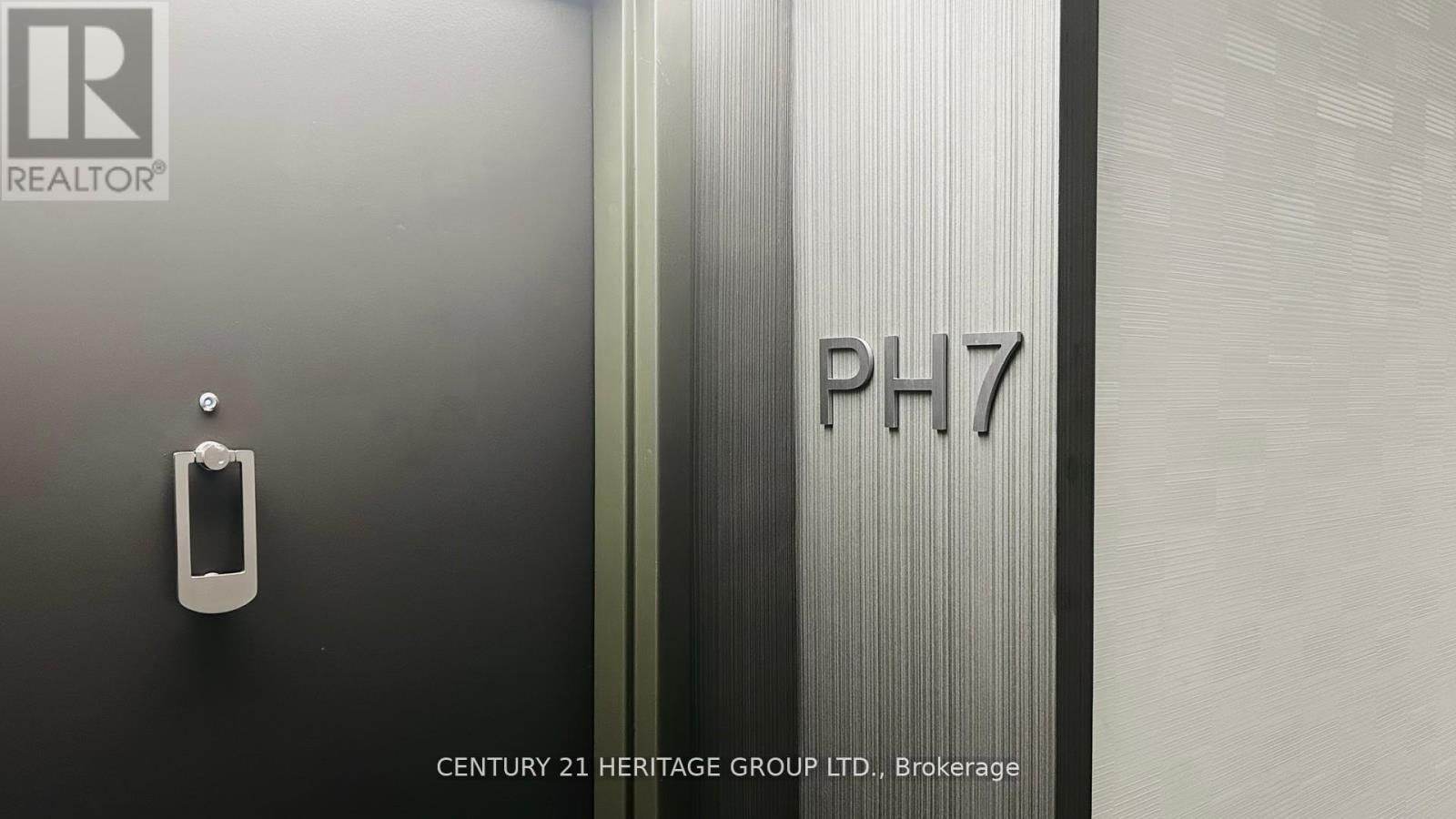 PH7 - 7811 YONGE STREET Image 8