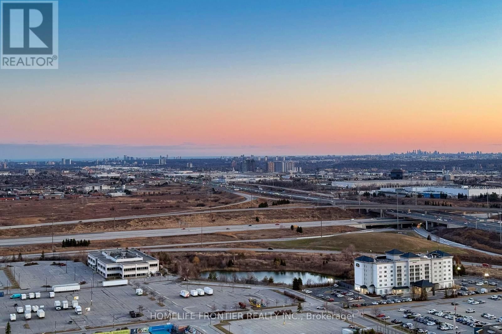 3309 - 195 COMMERCE STREET Image 15