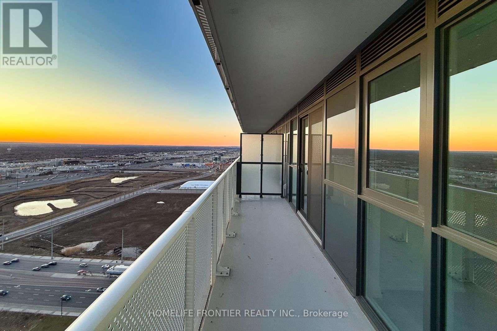 3309 - 195 COMMERCE STREET Image 19