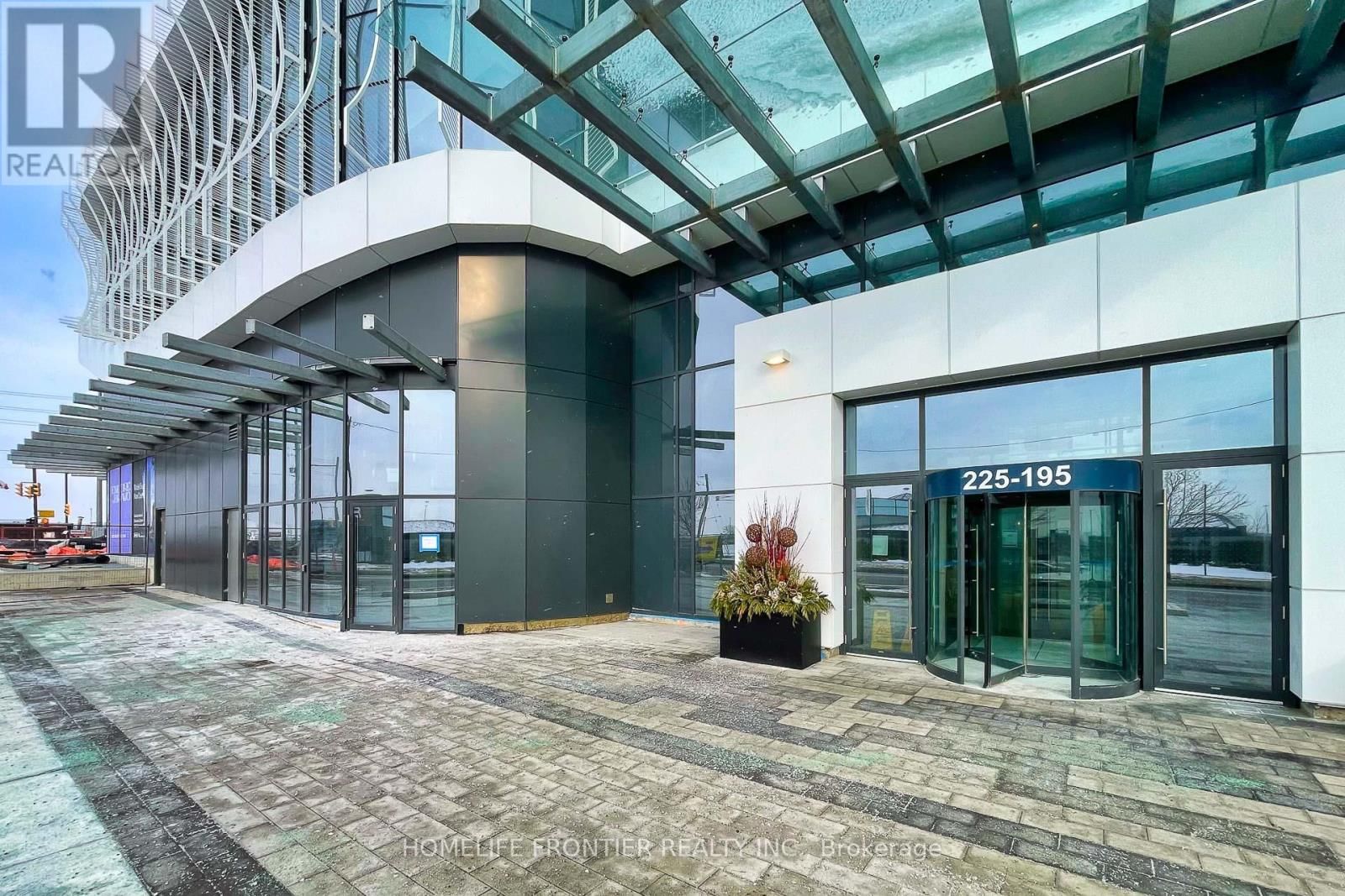 3309 - 195 COMMERCE STREET Image 28