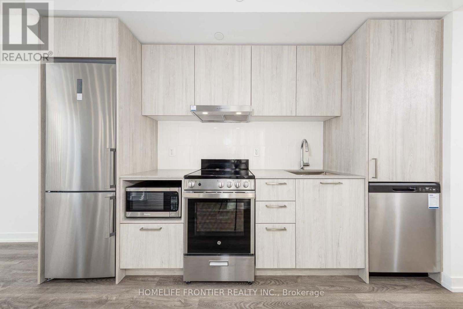 3309 - 195 COMMERCE STREET Image 3