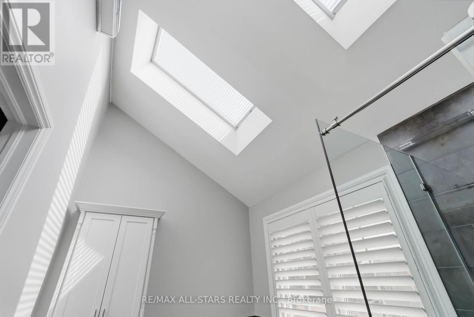 154 BROCK STREET EAST Image 22