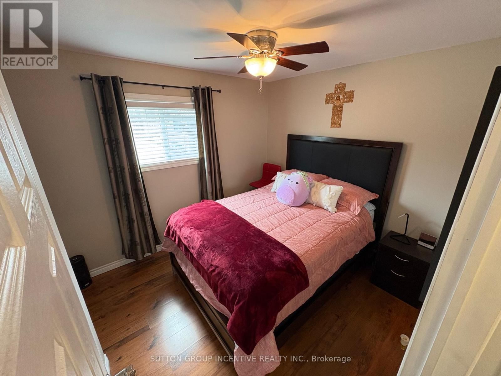 1672 ST JOHNS ROAD Image 20