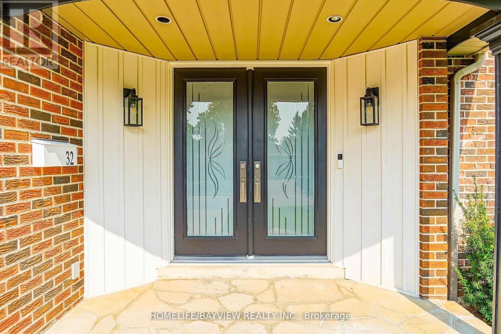 32 SILVER ASPEN DRIVE Image 10