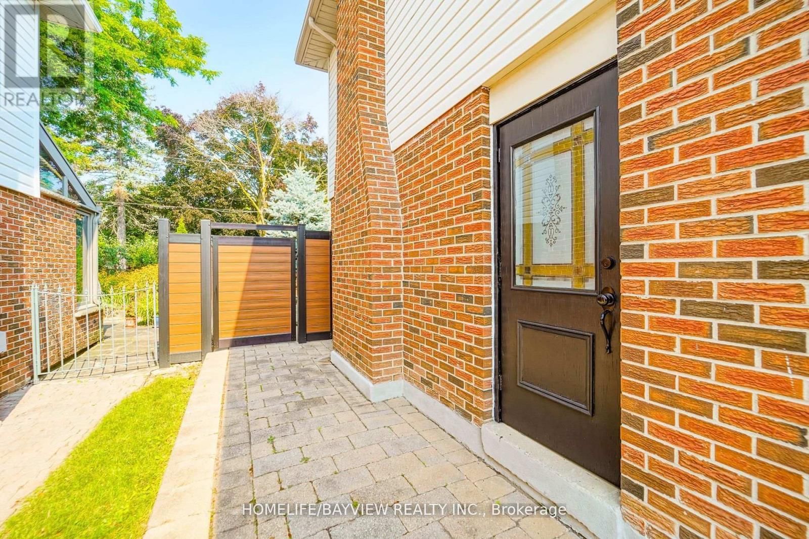 32 SILVER ASPEN DRIVE Image 11