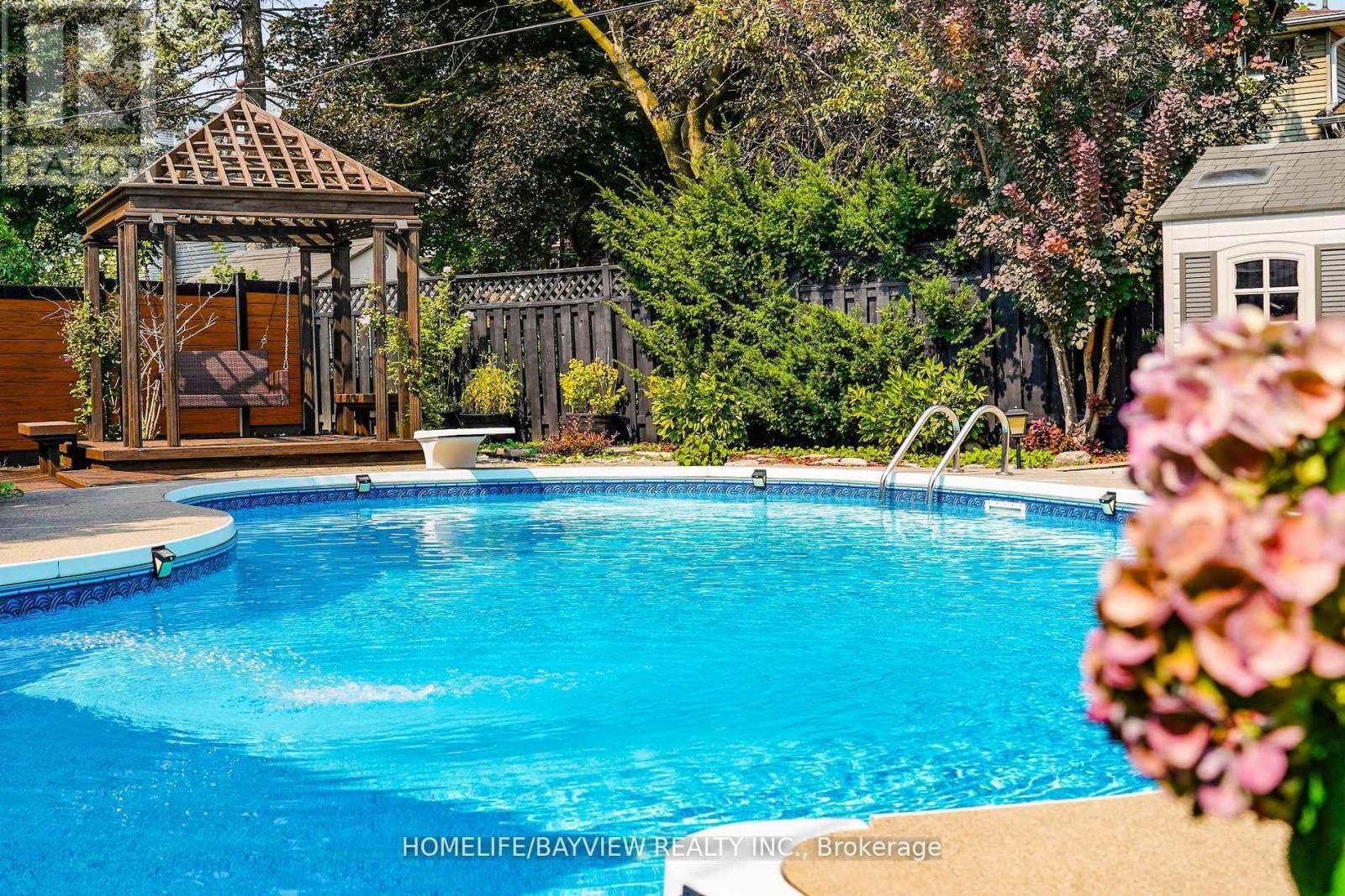 32 SILVER ASPEN DRIVE Image 14