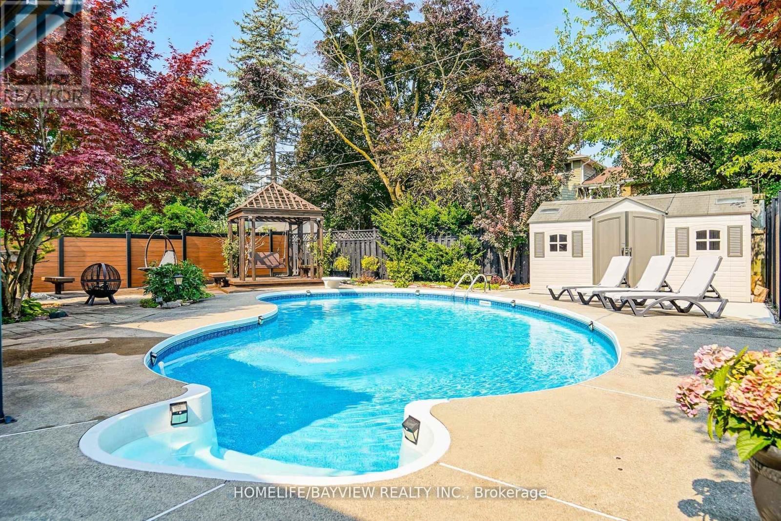 32 SILVER ASPEN DRIVE Image 17