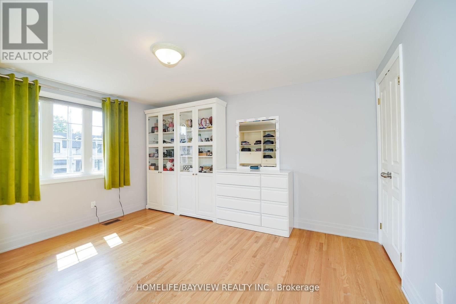 32 SILVER ASPEN DRIVE Image 41