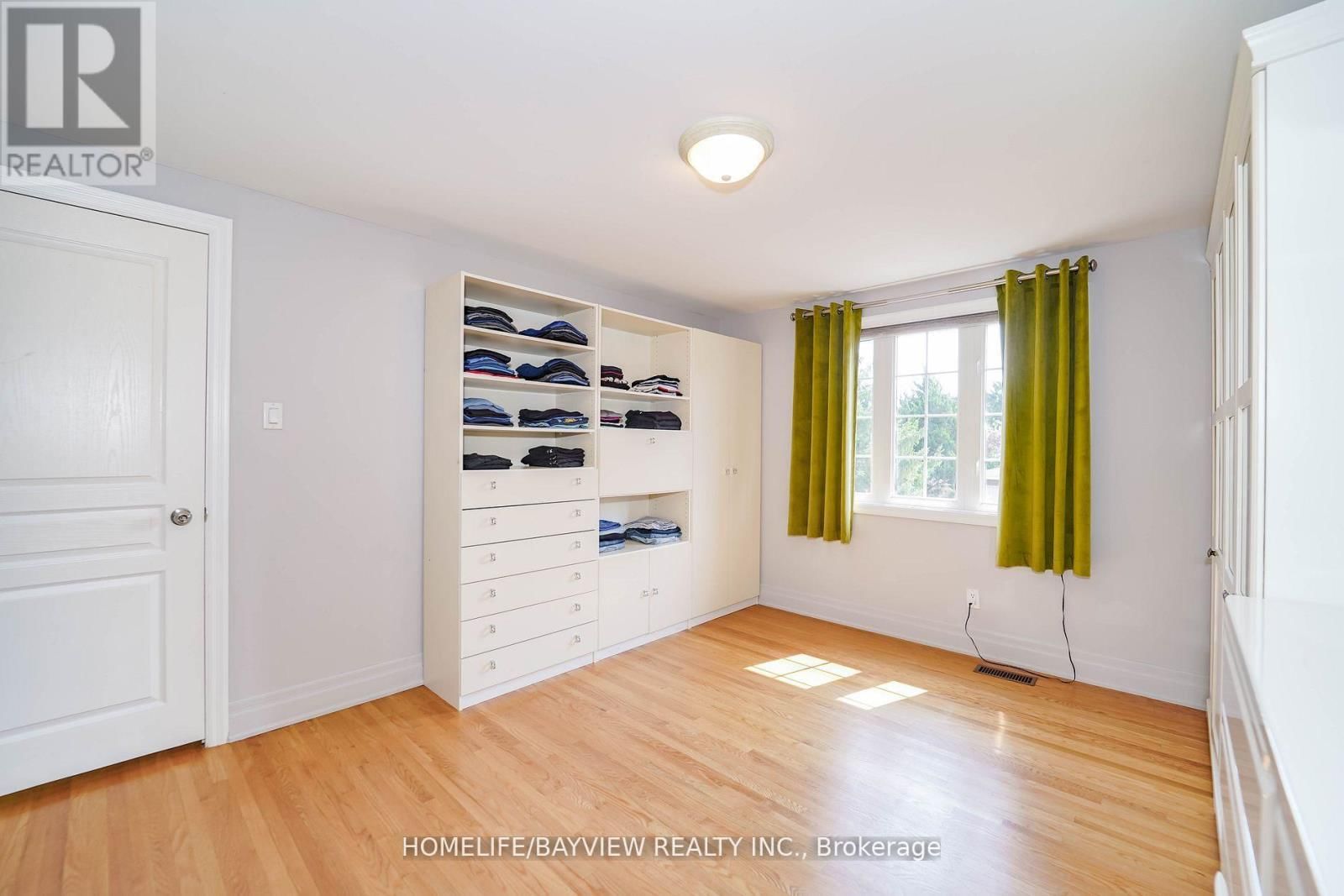 32 SILVER ASPEN DRIVE Image 43