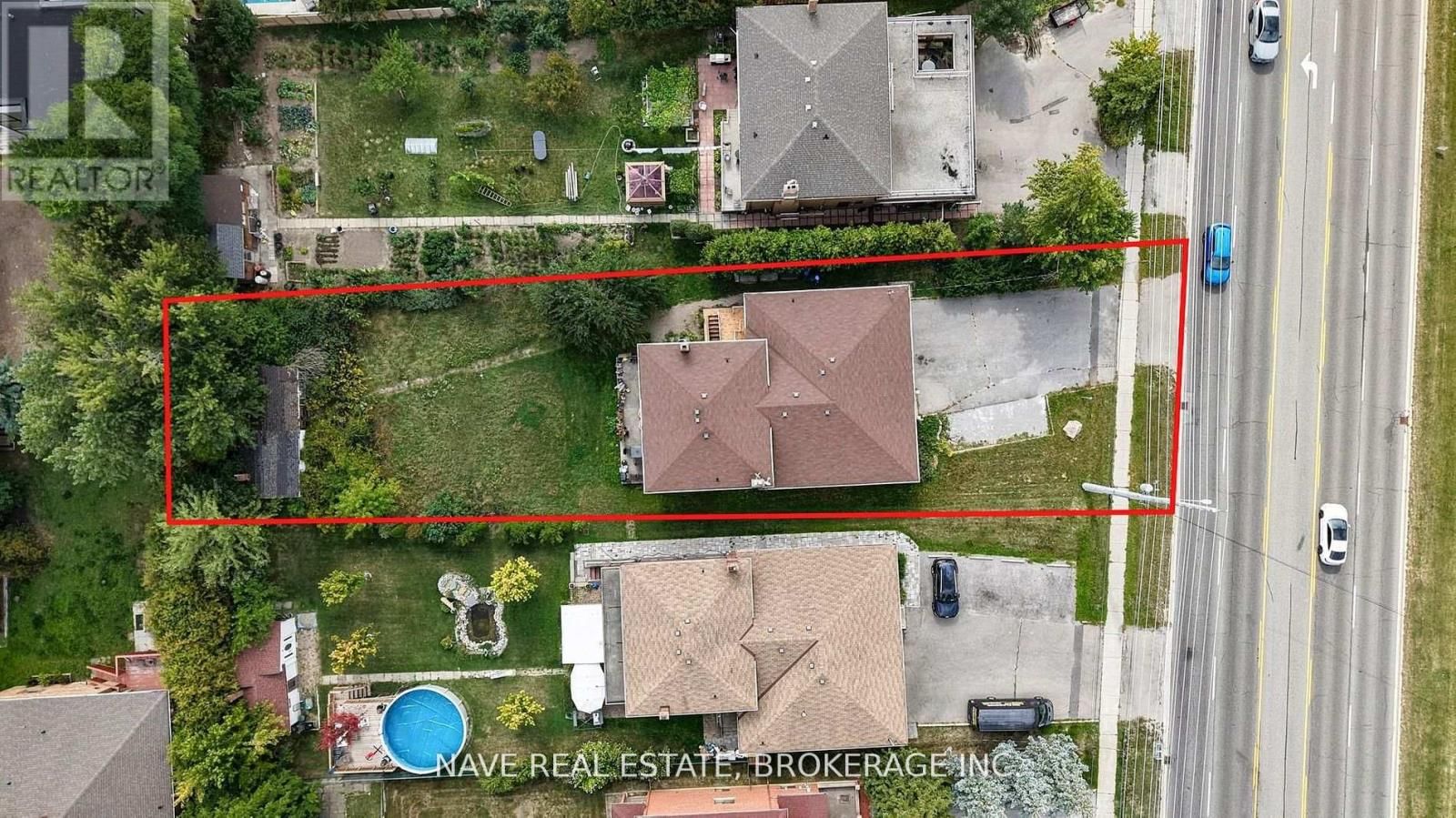 9747 BATHURST STREET Image 2