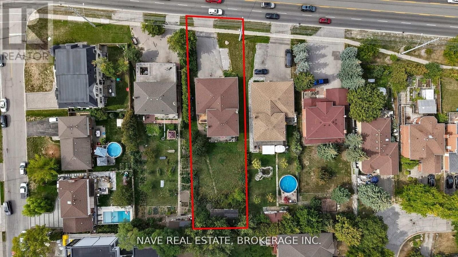 9747 BATHURST STREET Image 45