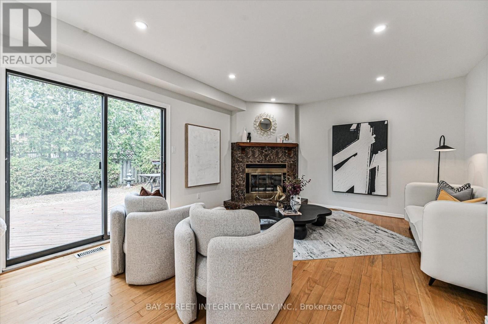 12 GREYSTONE ROAD Image 15