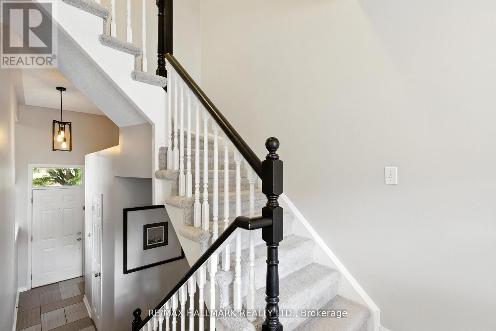 568 LEGRESLEY LANE Image 27