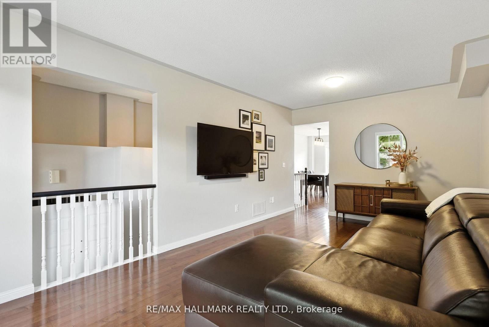 568 LEGRESLEY LANE Image 9