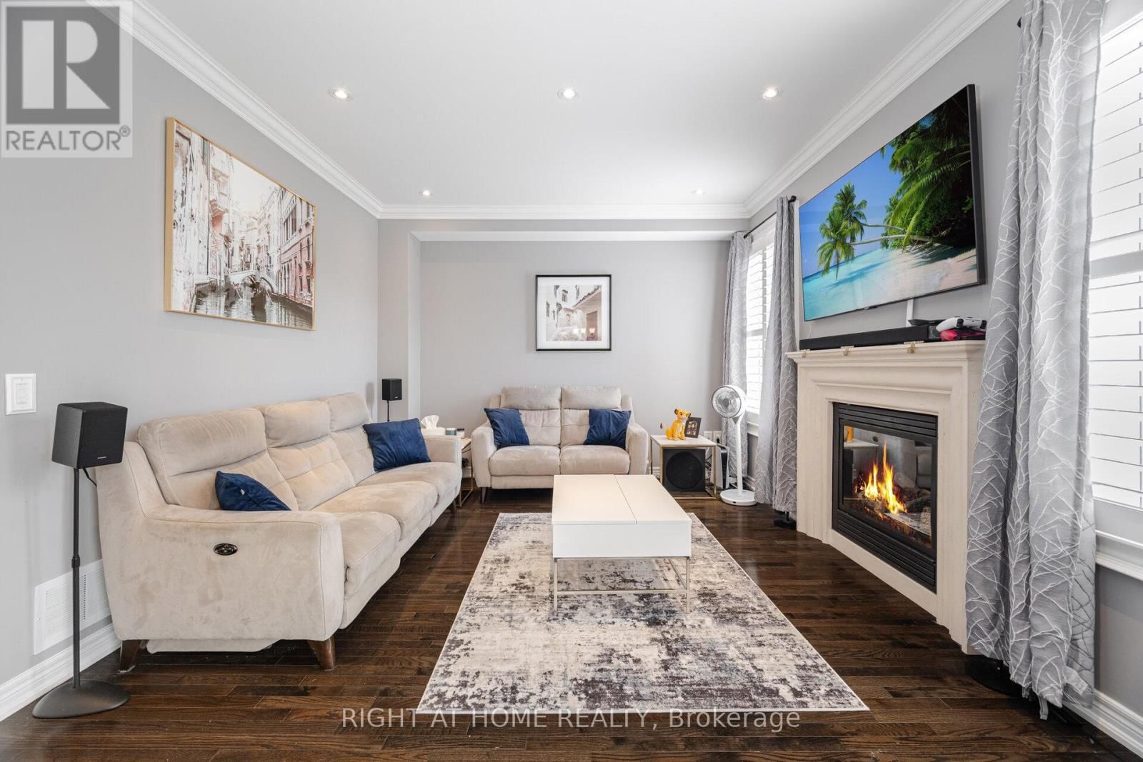 246 ASPENWOOD DRIVE Image 15