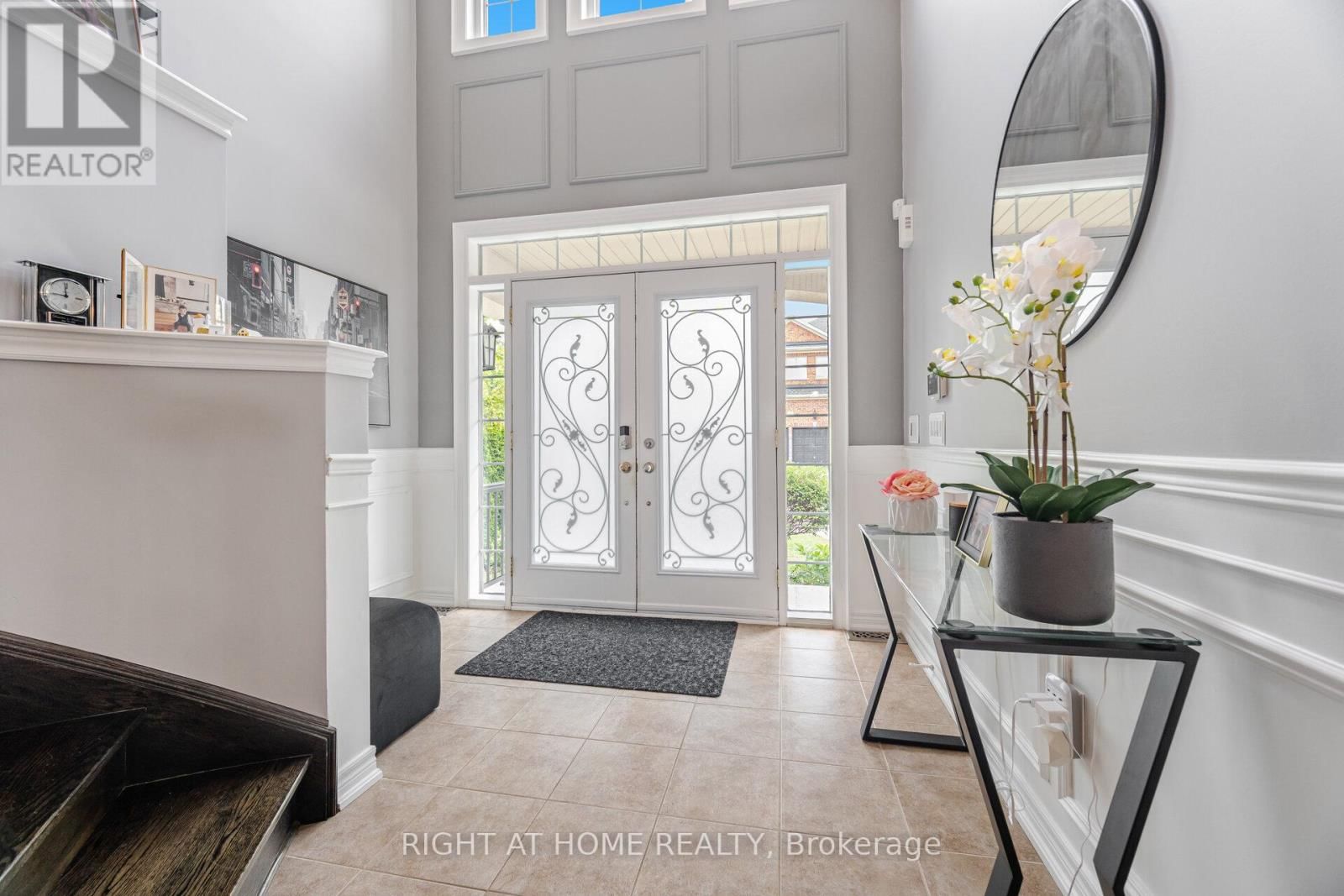 246 ASPENWOOD DRIVE Image 4