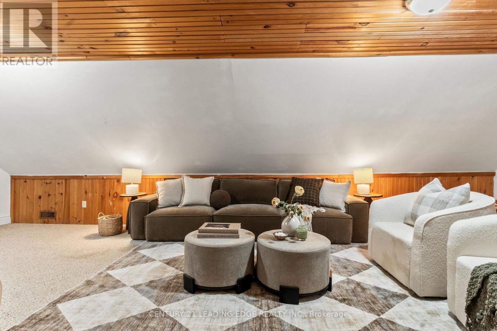 29 ALBERT STREET SOUTH Image 26