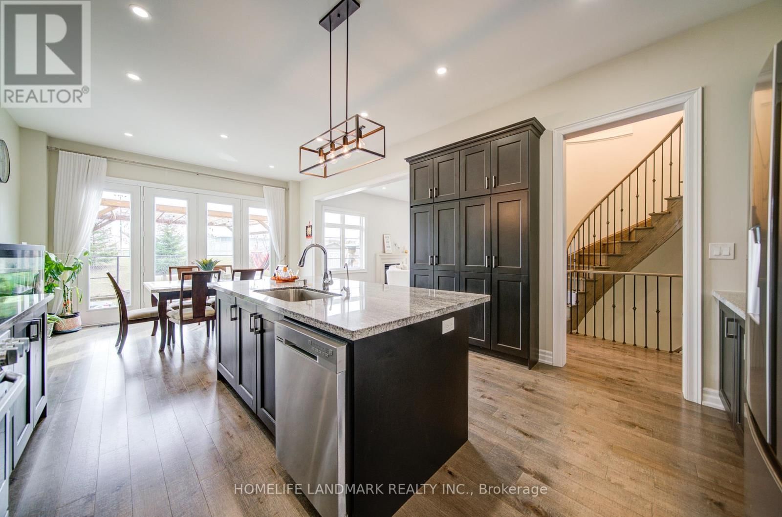 43 MIKE BOSHEVSKI COURT Image 15