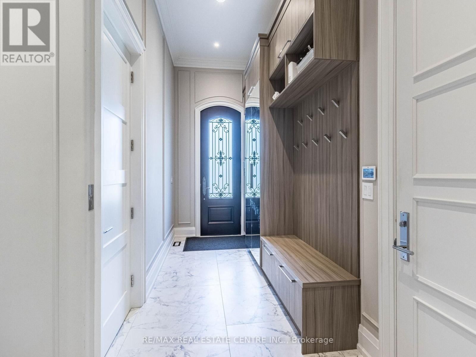 1 HUCKLEBERRY LANE SOUTH Image 31