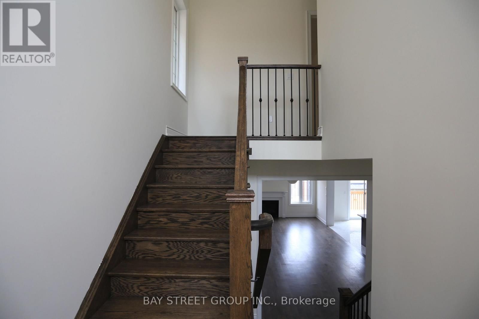 153 KLEINBURG SUMMIT WAY Image 6