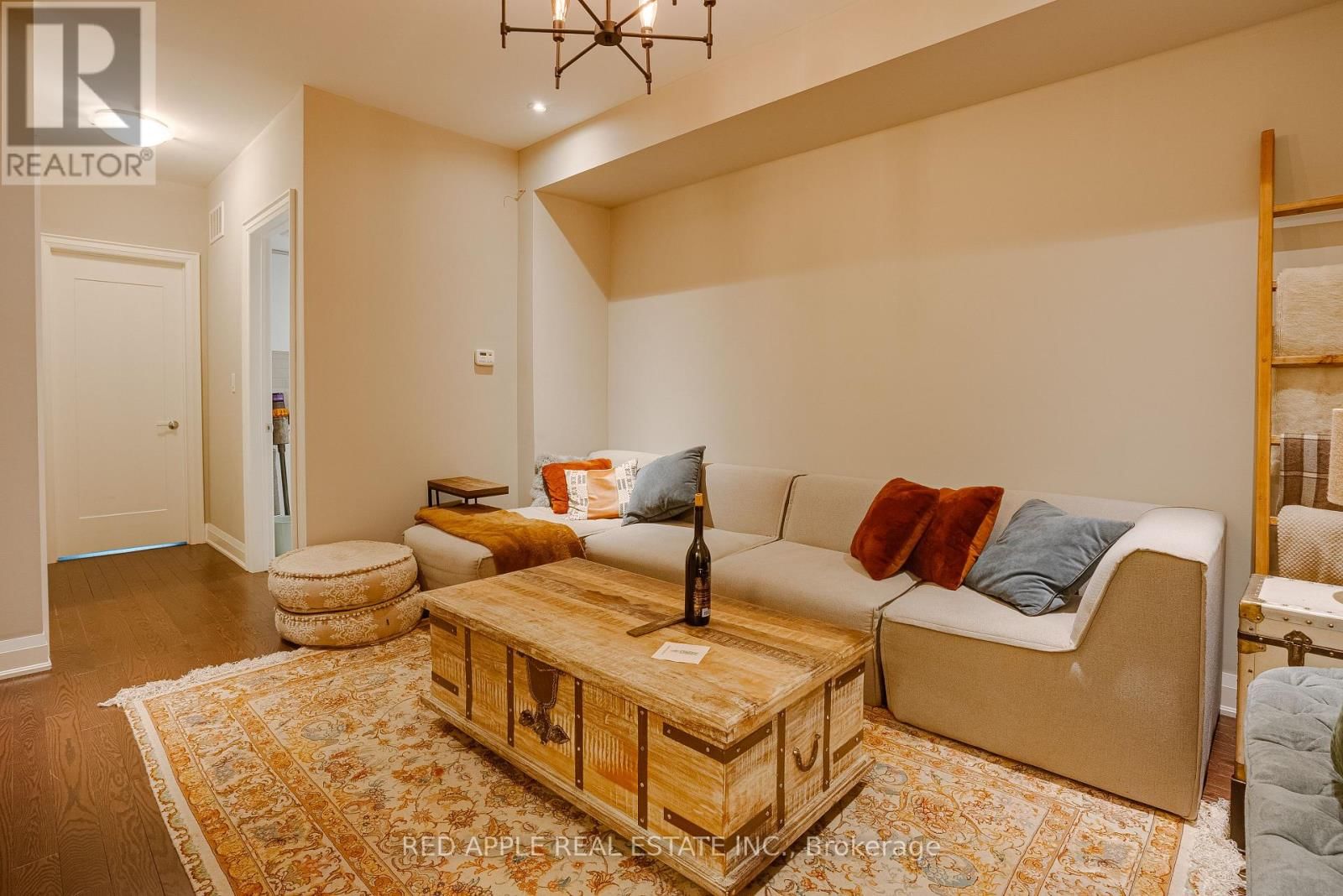 15 DUNTON LANE Image 18