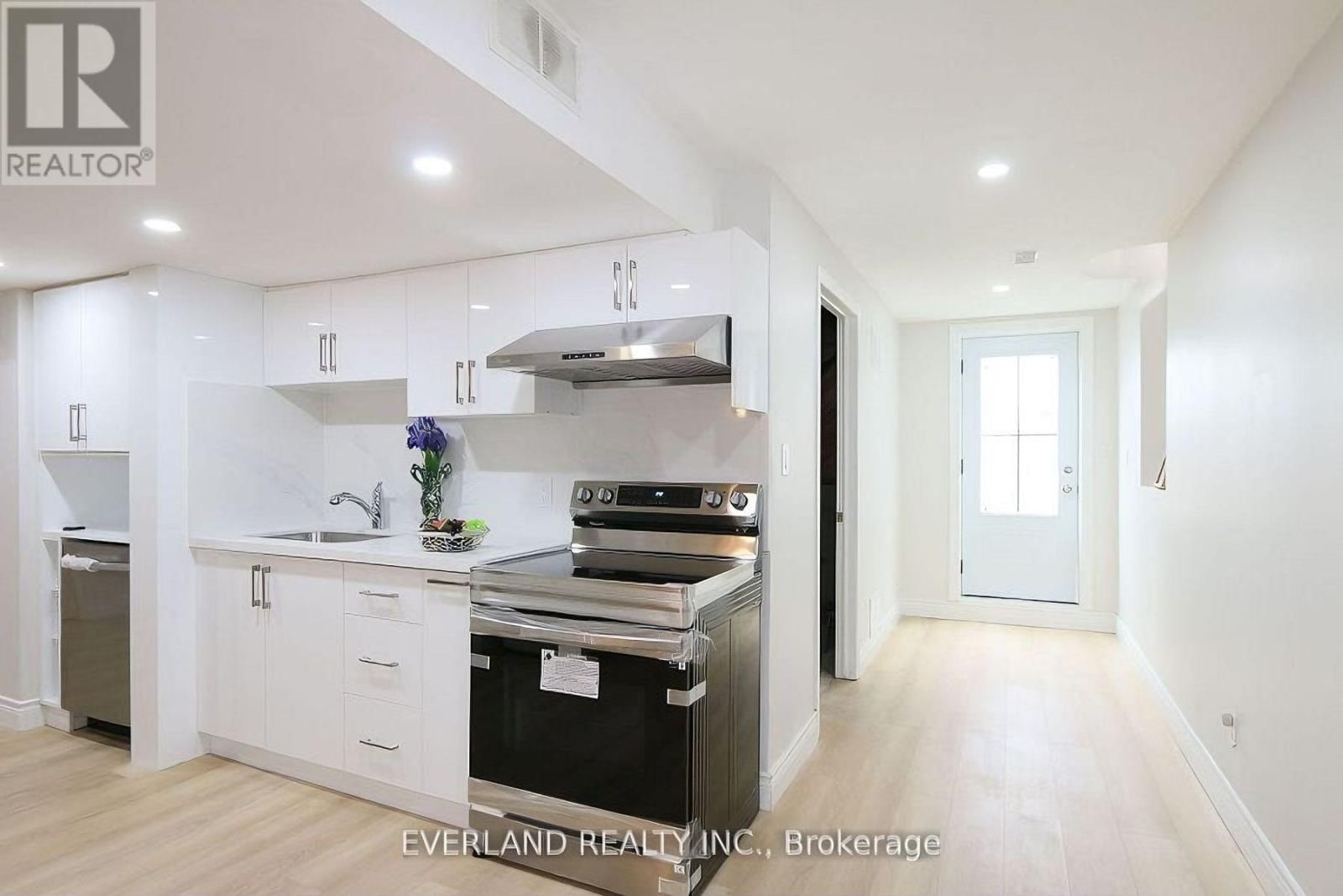 Basement - 38 KIMBERLY COURT Image 10