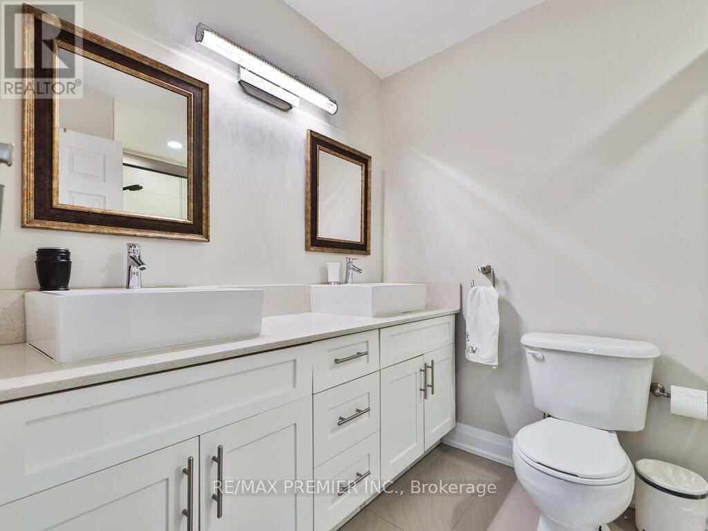 8 - 100 ARBORS LANE Image 34