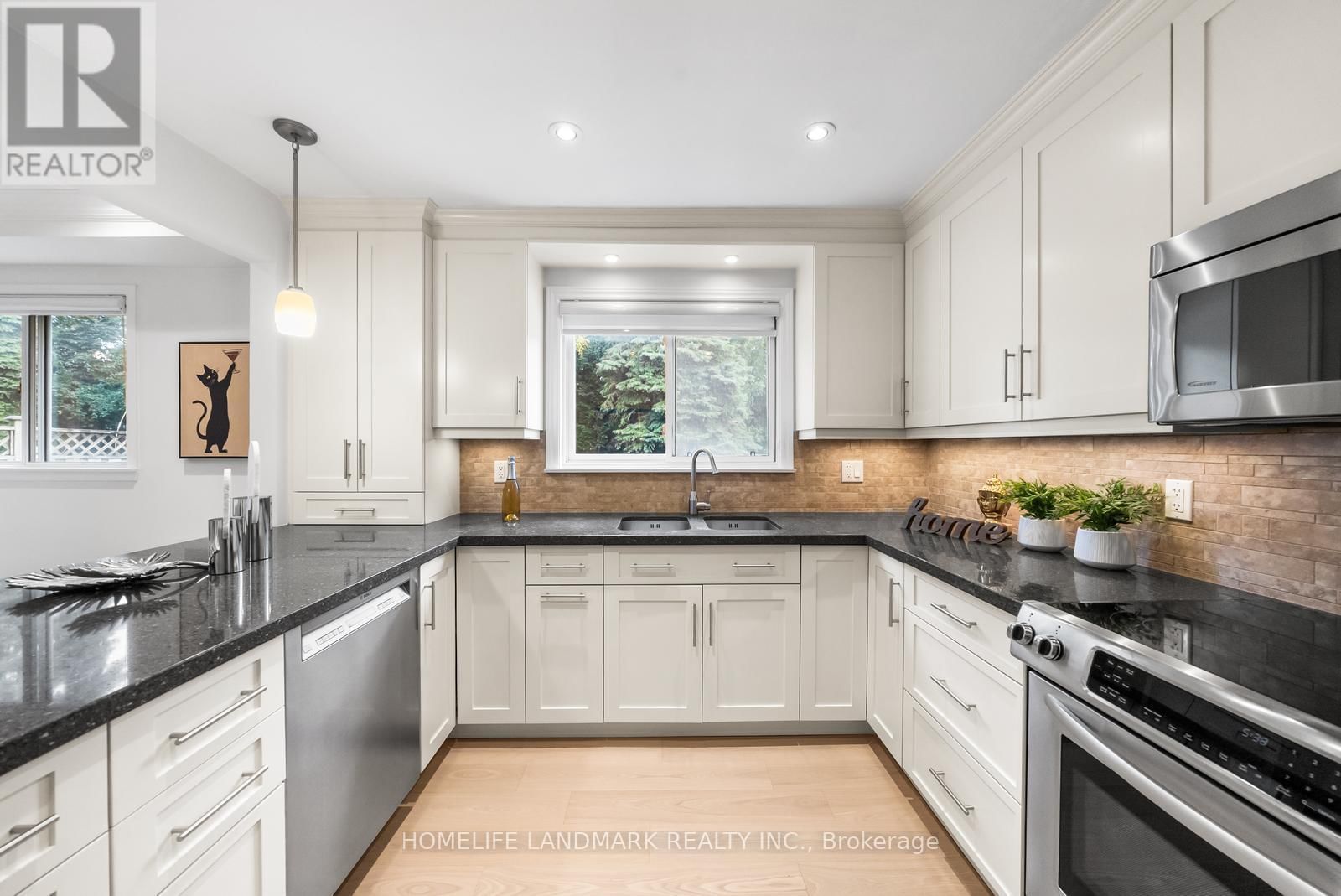 11 JONDAN CRESCENT Image 13