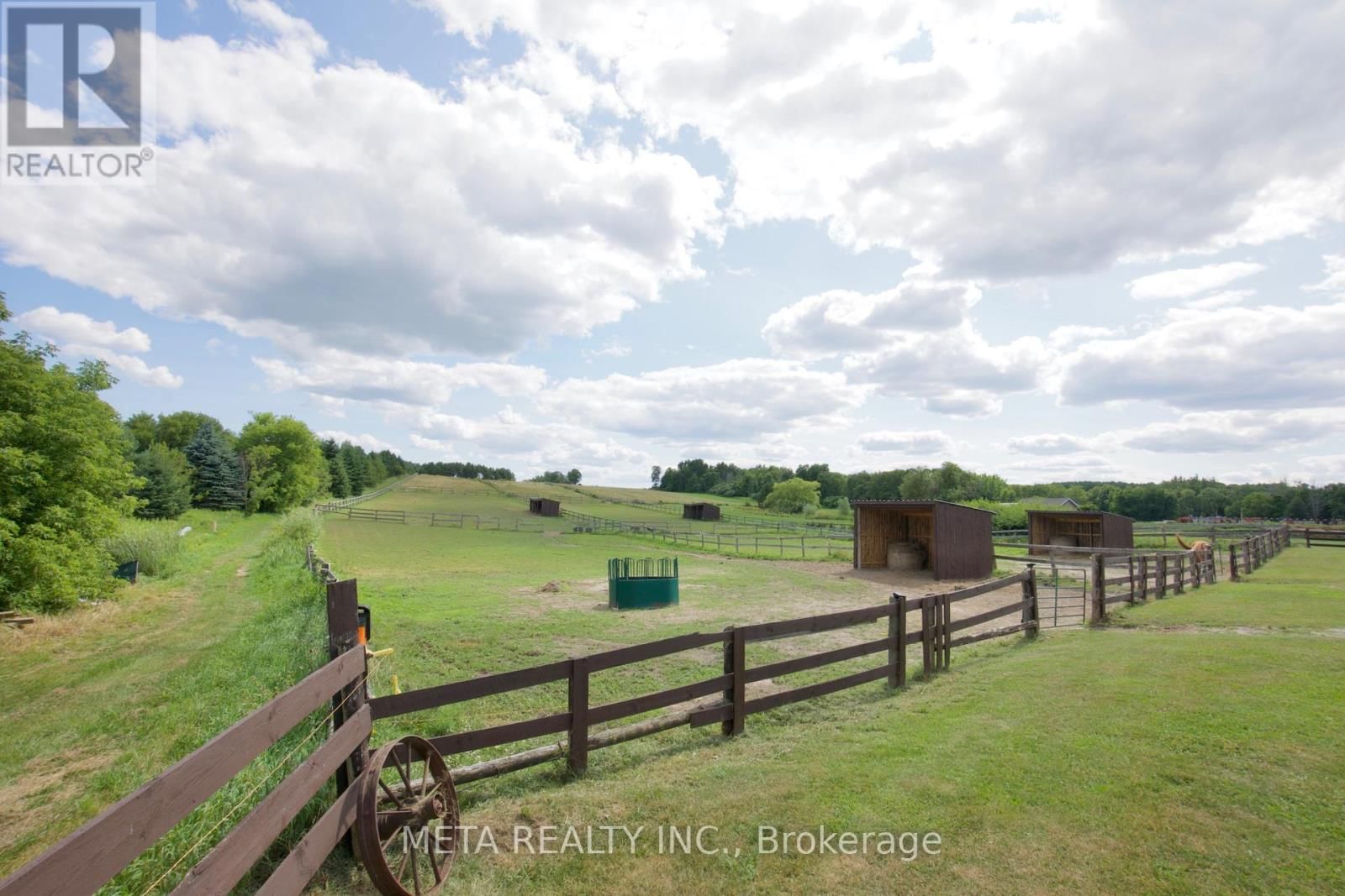 5653 7TH LINE Image 17