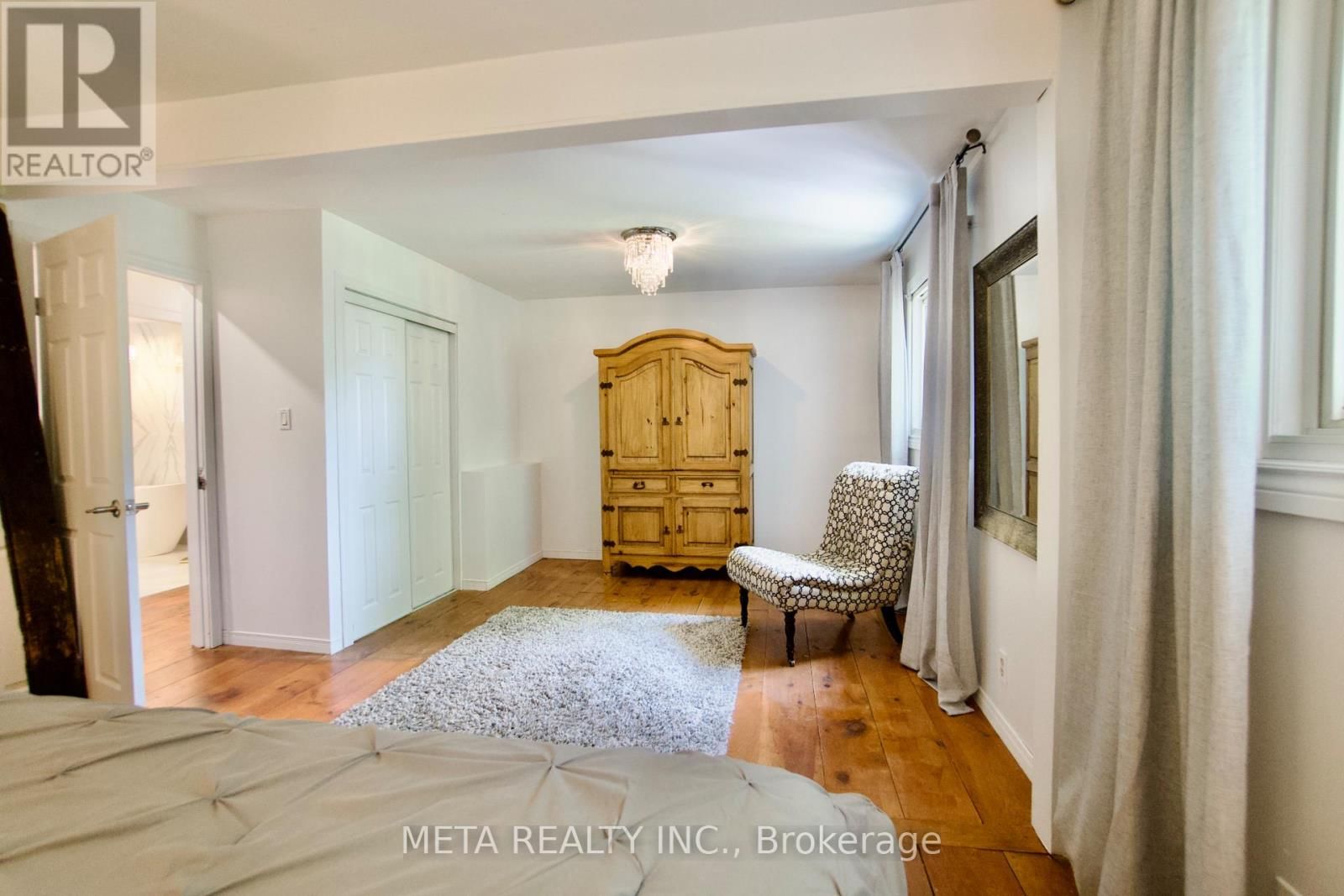 5653 7TH LINE Image 27