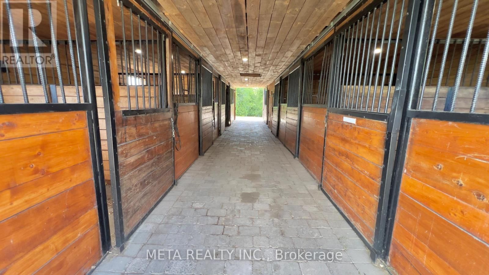 5653 7TH LINE Image 9