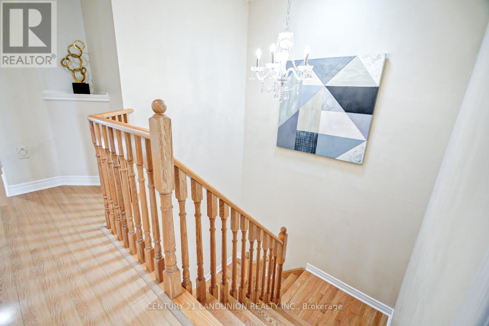 17 MONACO CRESCENT Image 30