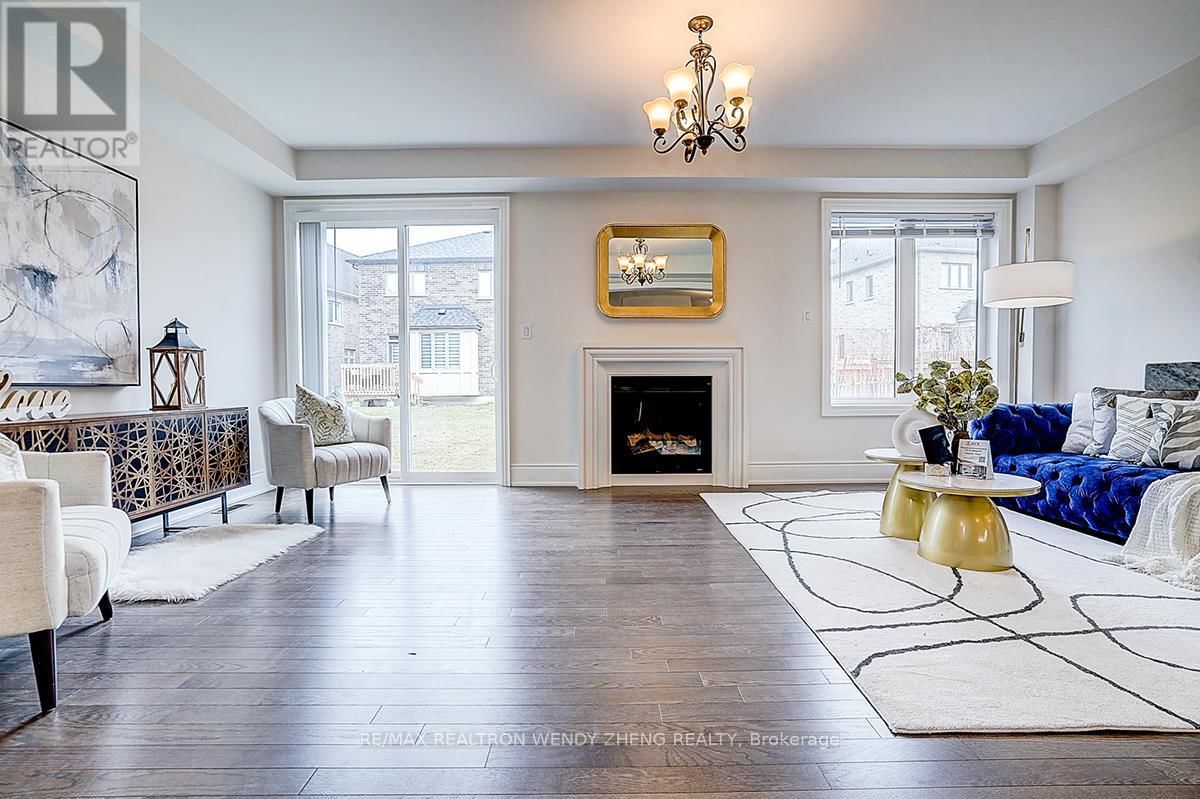 151 SILK TWIST DRIVE Image 18