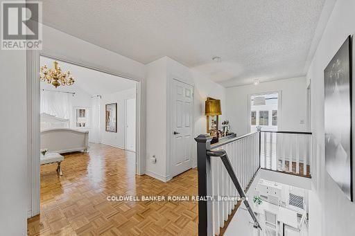 71 CAUTHERS CRESCENT Image 27