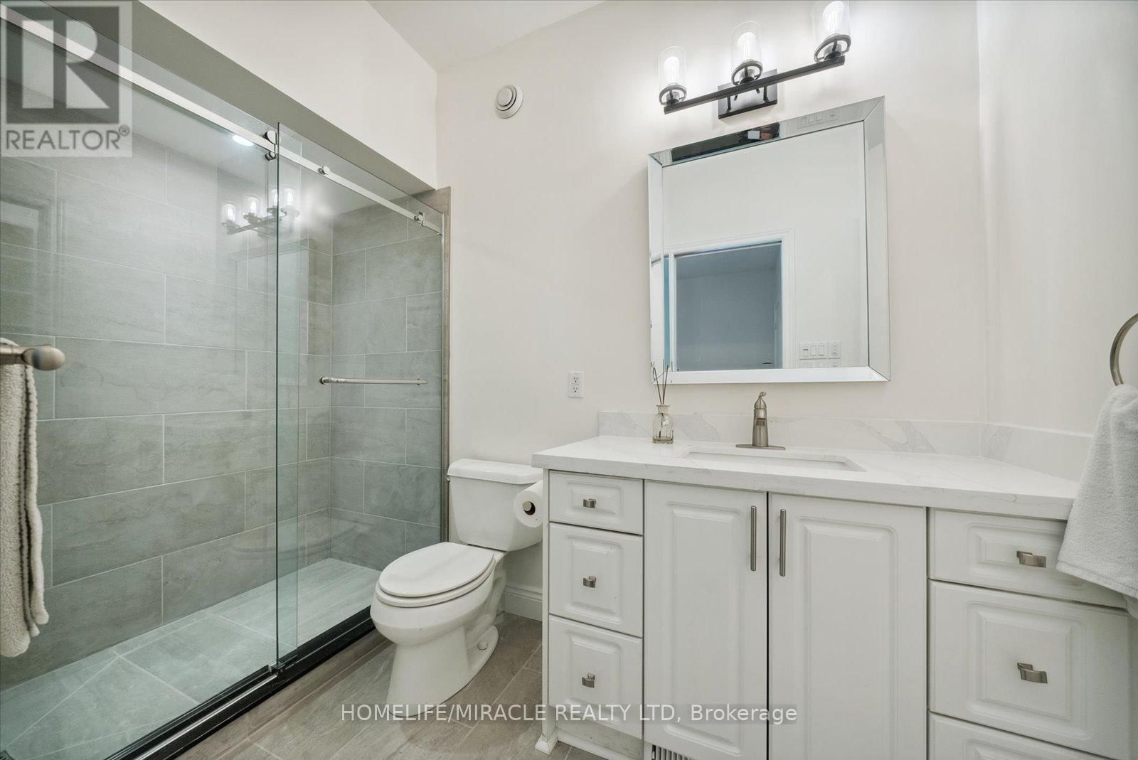 12 DEER RUN Image 22