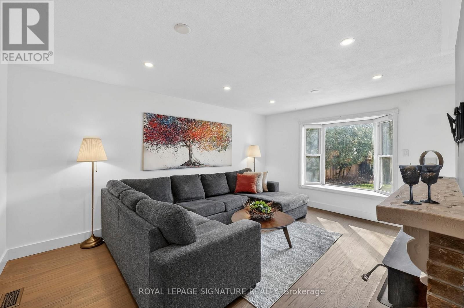 41 WILD CHERRY LANE Image 21