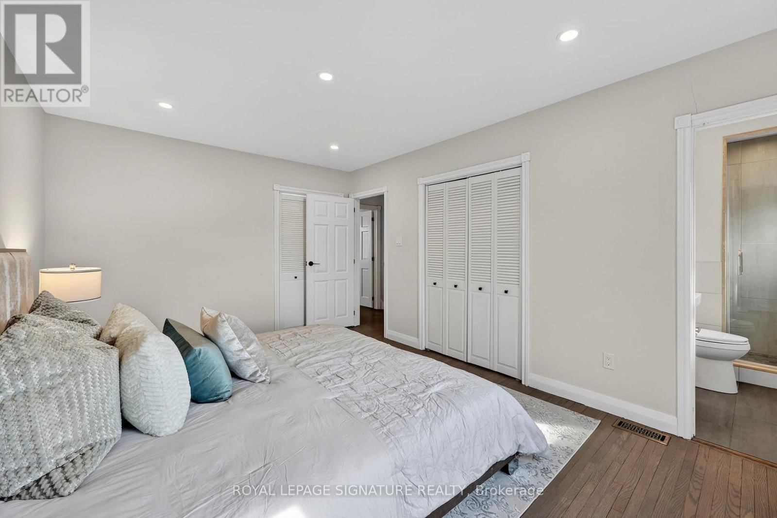 41 WILD CHERRY LANE Image 26